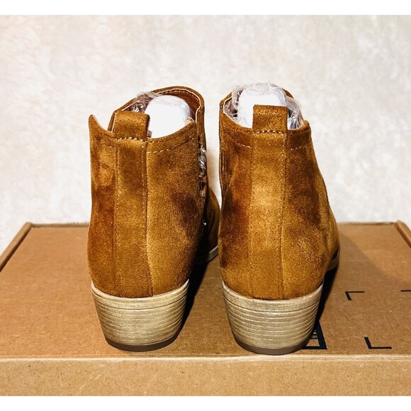 Journee Collection Womens Rimi Bootie Vegan Suede Ankle Boot - Camel - Size 6 - Picture 5 of 10